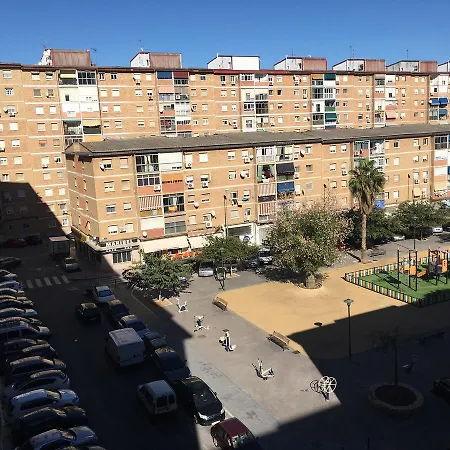Quarto em Acomodações Particulares Cerca De Aeropuerto, Metro ,bus